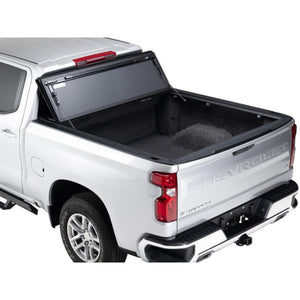 BAKFlip MX4 Chevrolet Silverado / GMC Sierra 19-24, 6’6′ Bed, Tonneau Cover