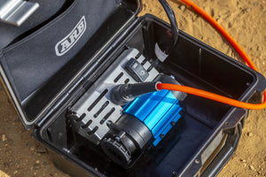 طقم ضاغط محمول متوسط الحجم بقوة 12 فولت V2